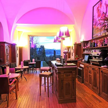 Hotell Navarre Pau